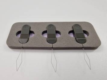 A&M Hook Threader 3x