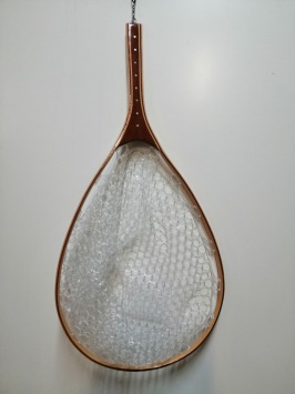 A&M Ghost Trout Net Wood Large