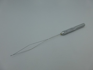 A&M Bobbin Threader Silver Alu