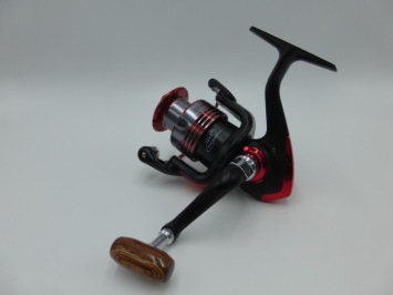 A&M SG 3000 Spinning Reel Red/Black