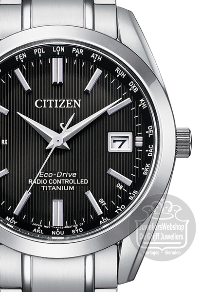 Citizen Radio Controlled Titanium Horloge CB0260-81E