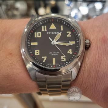 Citizen BM8560-88EE Titanium Horloge
