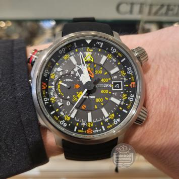 Citizen BN4021-02E horloge Altichron Eco-Drive Titanium