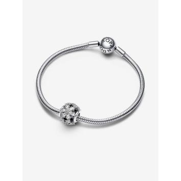 Pandora Silver Sparkling Herbarium Cluster Round bedel 792383C01
