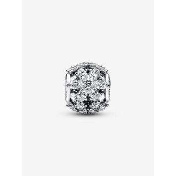 Pandora Silver Sparkling Herbarium Cluster Round bedel 792383C01