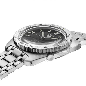 Seiko 5 Sports Automatic horloge SRPL93K1
