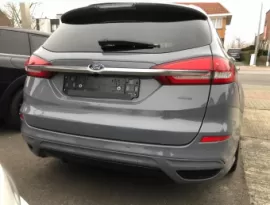 Spangenberg Seitenschutzleisten schwarz passend für Ford Mondeo III