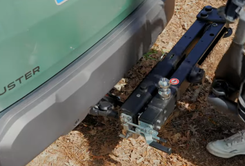 Skep Swing fietsendrager op SUV met trekhaak  Caption: Geschikt voor SUV, 4x4 en pick-ups.  Foto 8 – Zonder fietsen (product