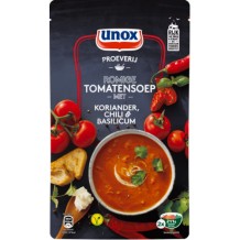 Unox romige tomatensoep met kruiden en chili