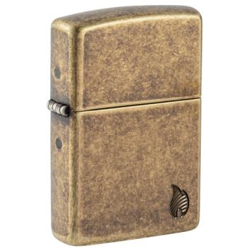 Zippo aansteker Armor Case Antique Brass with Flame