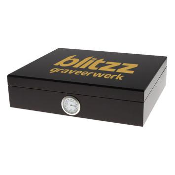 Zwarte humidor met logo bedrukken