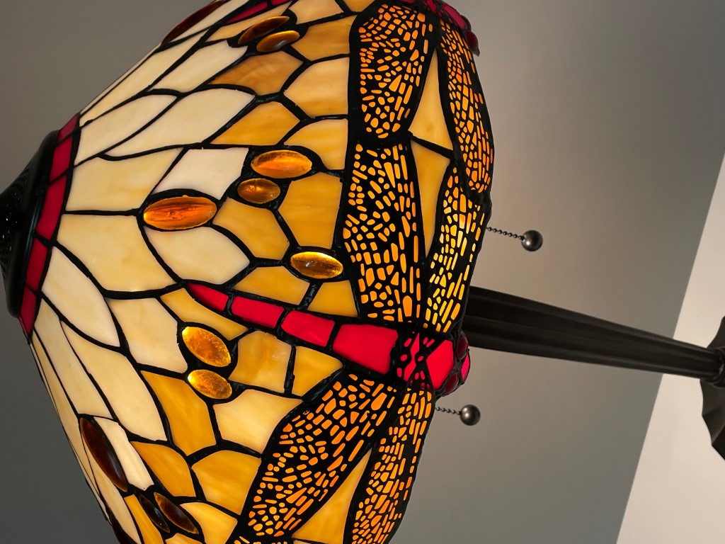 Tiffany Tischlampe Ø 40cm Beige Dragonfly 5950