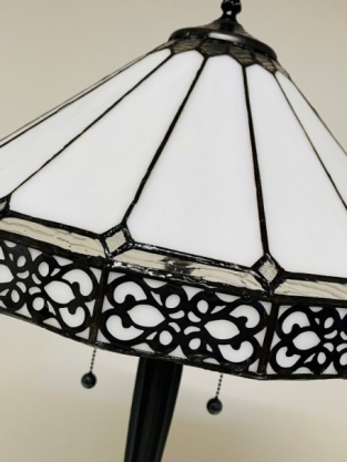 Tiffany Tischlampe Luca
