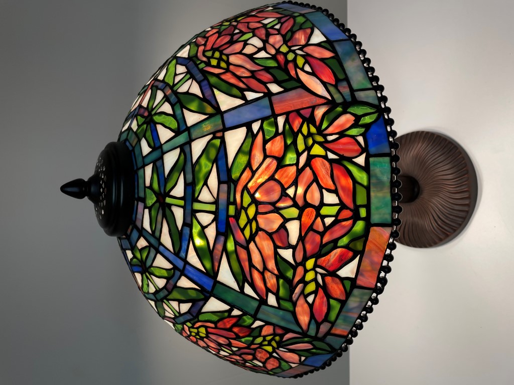 Tiffany tafellamp Luzern