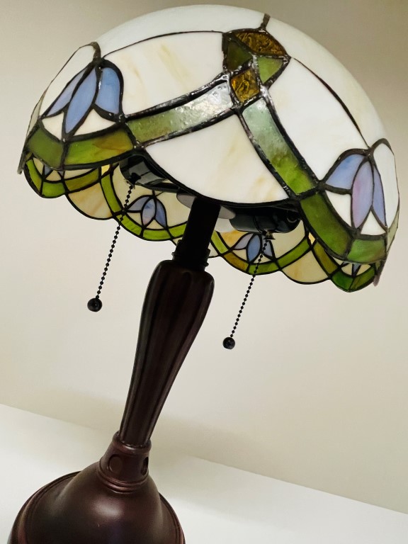 Tiffany tafellamp Navazzo