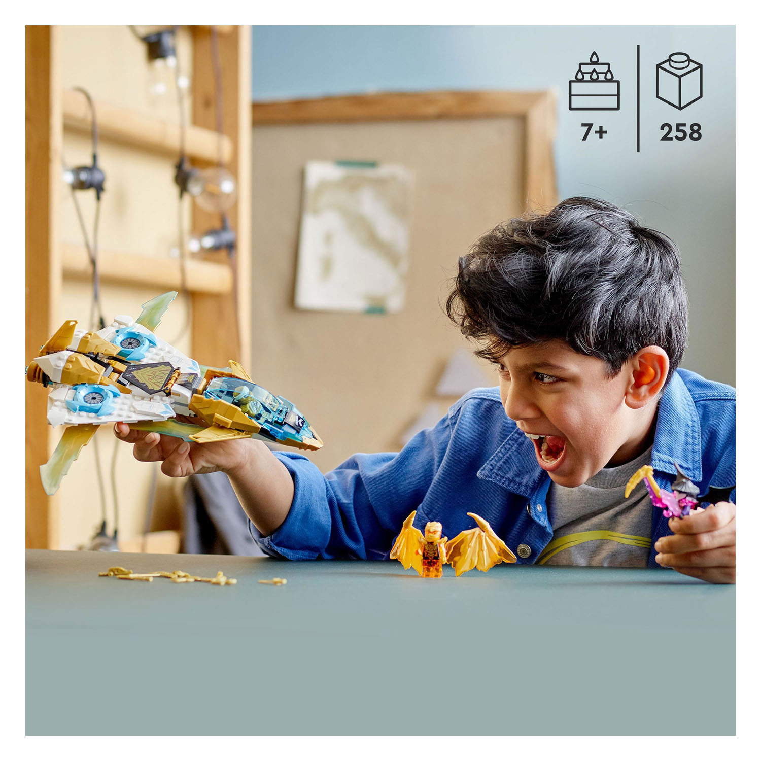LEGO NINJAGO Zane's gouden drakenvliegtuig - 71770
