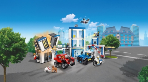 LEGO City Politiebureau - 60246