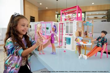 Barbie Vakantiehuis met Modepop Speelset