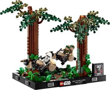 LEGO Star Wars Endor Speederachtervolging Diorama Set - 75353