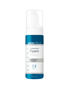 images/productimages/small/skineffect-packshot-cleansing-foam-bottle.png