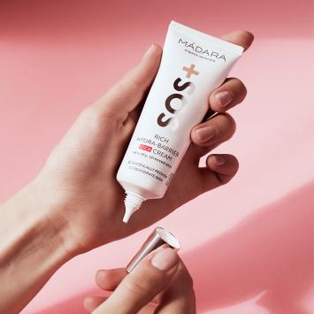 MÁDARA SOS Rich Hydra-Barrier Cica Cream 40ml