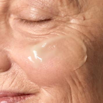 MÁDARA AGE PRO Intense Wrinkle serum 30ml