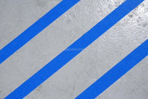 5886 Antislip tape met korrel 50mm x 18 meter Blauw