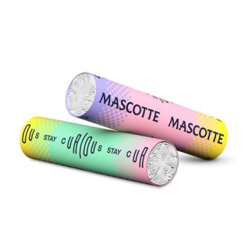Close-up van Mascotte Bright Colors active filters met kleurverloop en logo