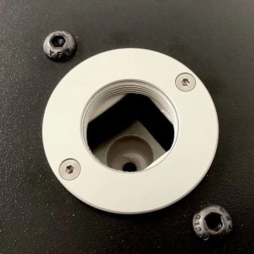 Pilot holder on top of the AMP annealer