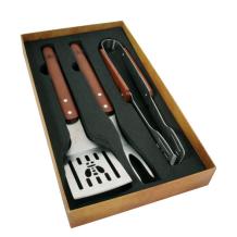 images/productimages/small/bbq-set-rubber-wood-laguiole-1.jpg