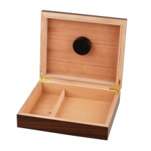 images/productimages/small/humidor-decor-walnoot-20-sigaren-2.jpg