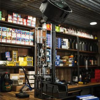 X-10 Progressive met Case Feeder - Frankford Arsenal 