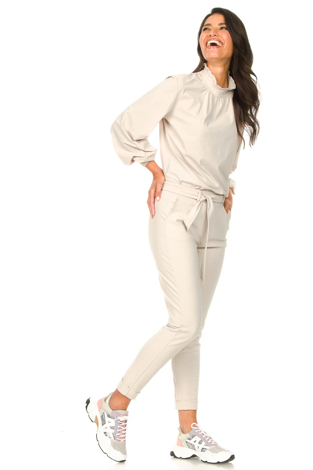 TOP DOLLY CEMENT