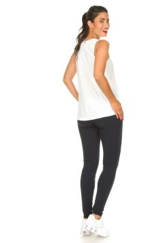 SIBERA in nuit is een nachtblauwe skinny fit legging, aansluitend en comfortabel in het dragen, gemaakt van travel jersey.