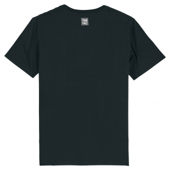Achterkant van een zwart T-shirt met SWAKIKO logo in de nek