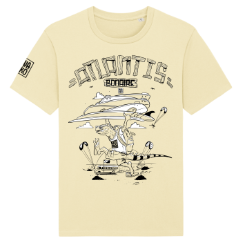 Geel Bonaire Kitesurf T-shirt met een leguaan die met een stapel kiteboards op Atlantis kitebeach loopt