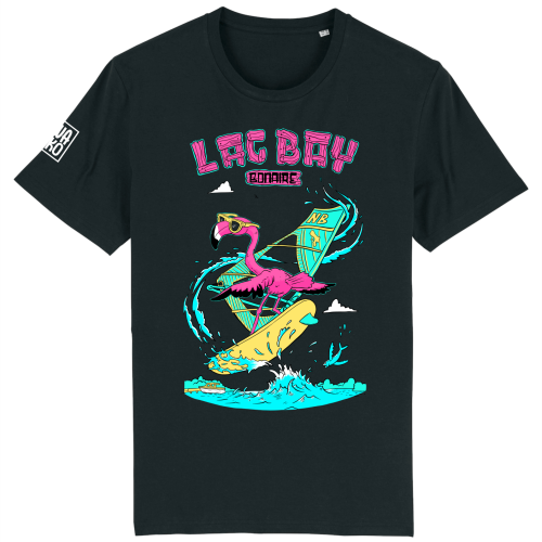 Zwart T-shirt met freestyle surfende flamingo op Lac Bay Bonaire