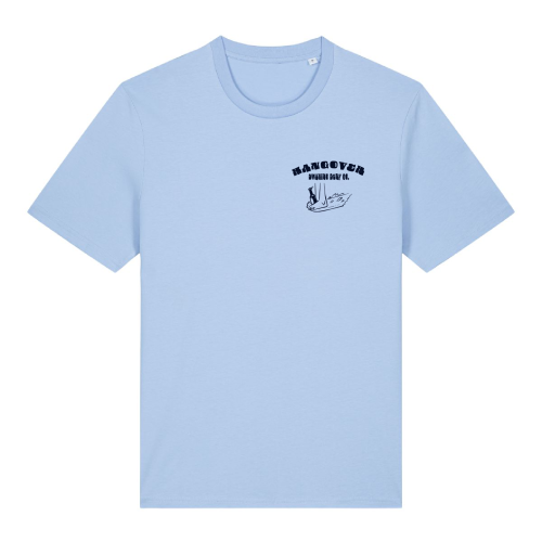 Licht blauw T-shirt met Swakiko logo van voeten en een fles drank op een surfboard