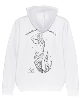 Witte hoodie met een artwork van een fotograferende zeemeermin, voor mediabedrijf \'We are Brave\'\'