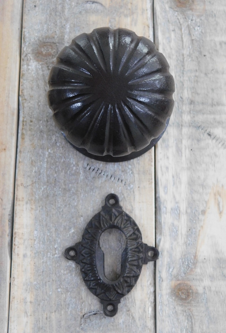 Türbeschlaggarnitur für Haustür, PZ, aus antikem Eisen