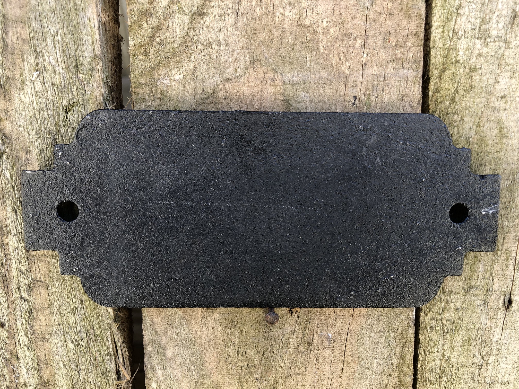 Bordje cast iron  sign 'Toilet' voor de deur