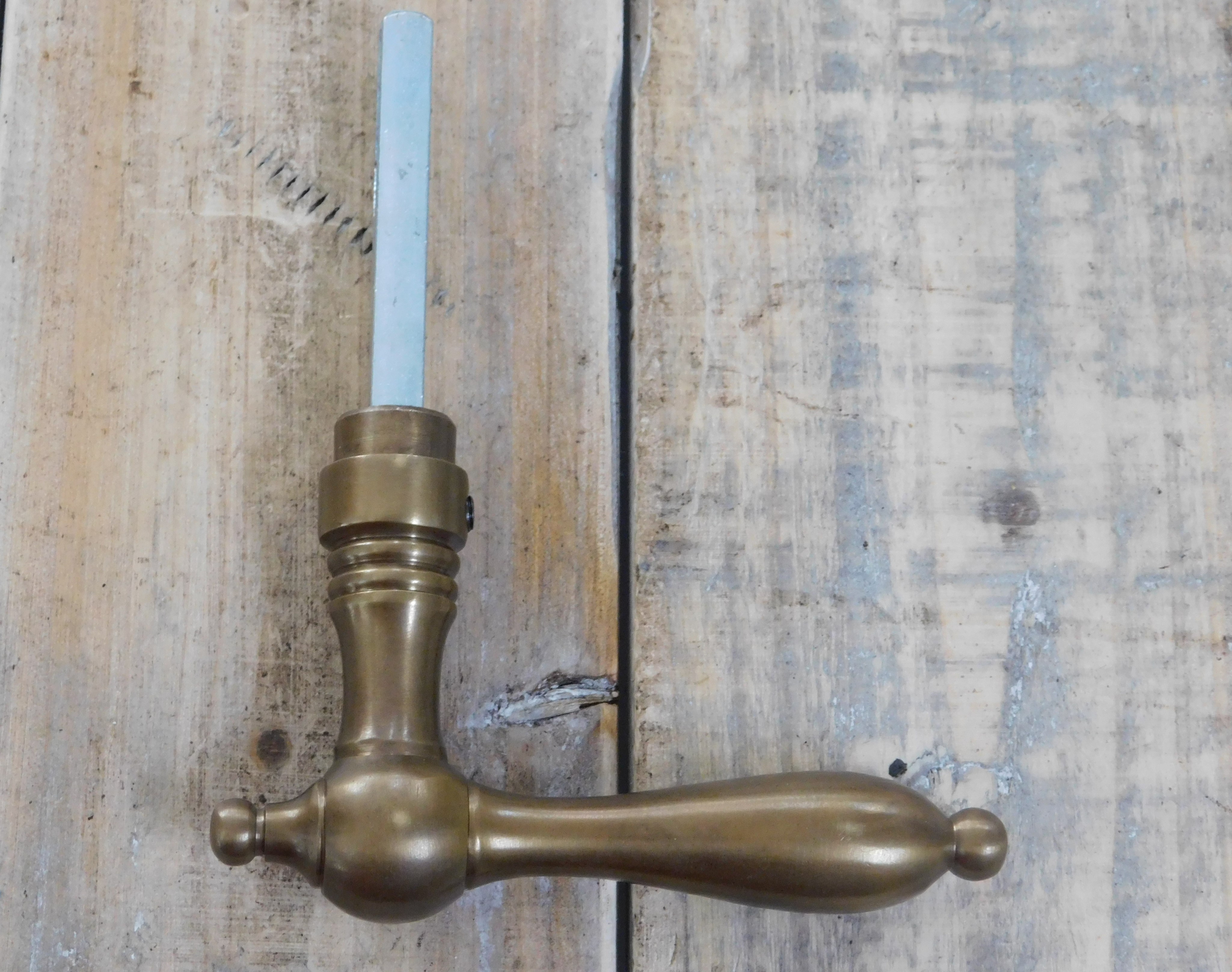 Deurkruk cotta gepatineerde koperen deurknop, incl. 8 mm doorn