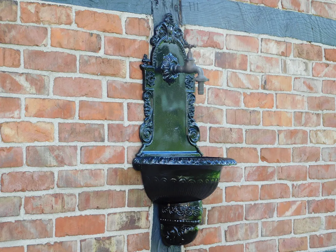 Fontaine Murale Antique En Fonte D'aluminium – Style Vieille Pierre, Pour Jardin