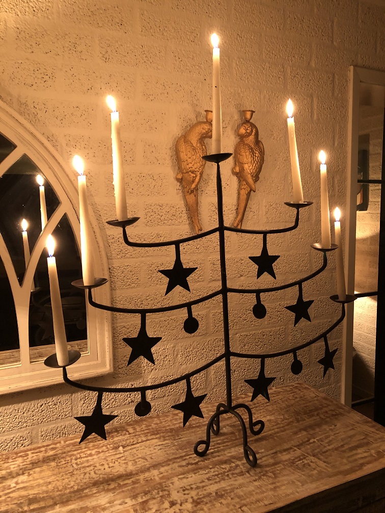 Schöner Kerzenständer, Schmiedeeisen mit 7 Armen