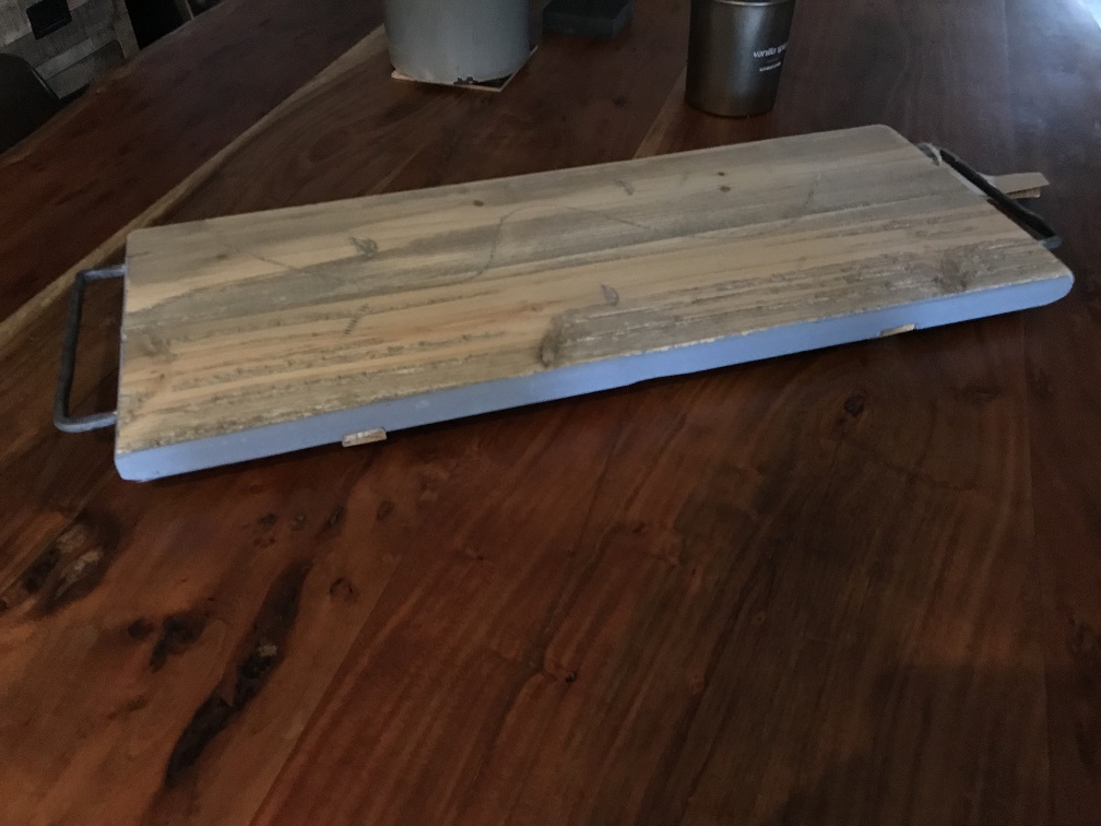 Tablett / Untersetzer, aus Holz, robuste Optik im alt-holländischen Look