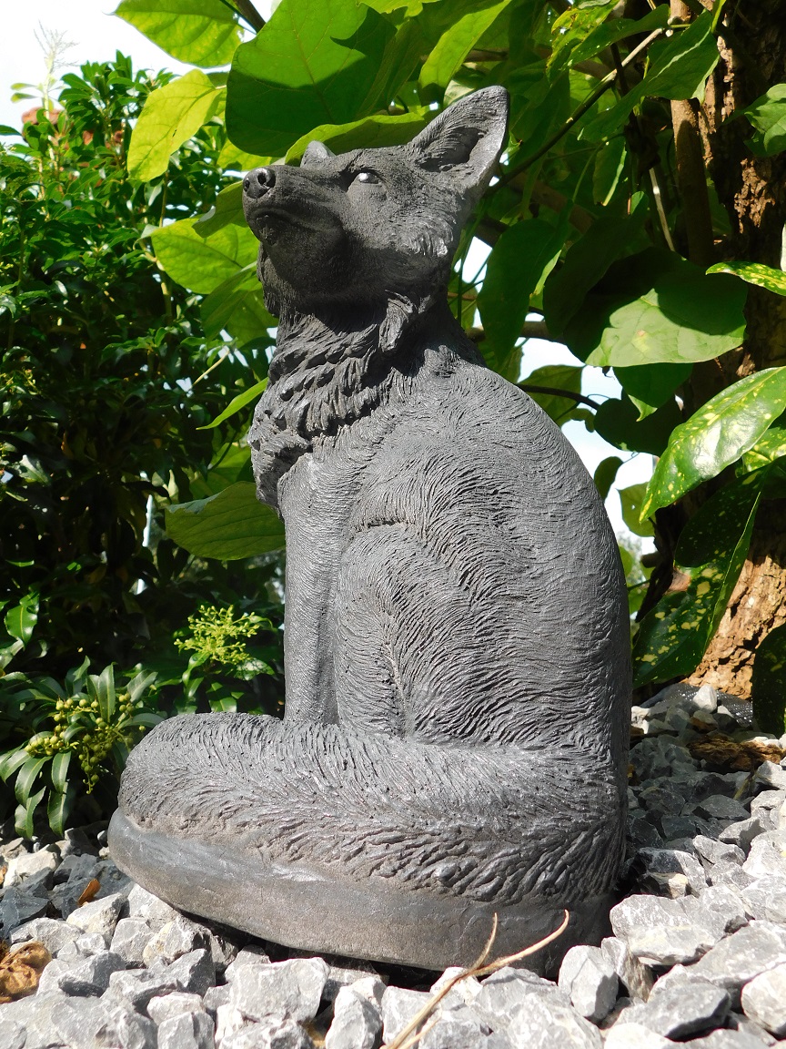 Tuindecoratie vos stenen beeld,  vos dierfiguren vos tuinbeelden.