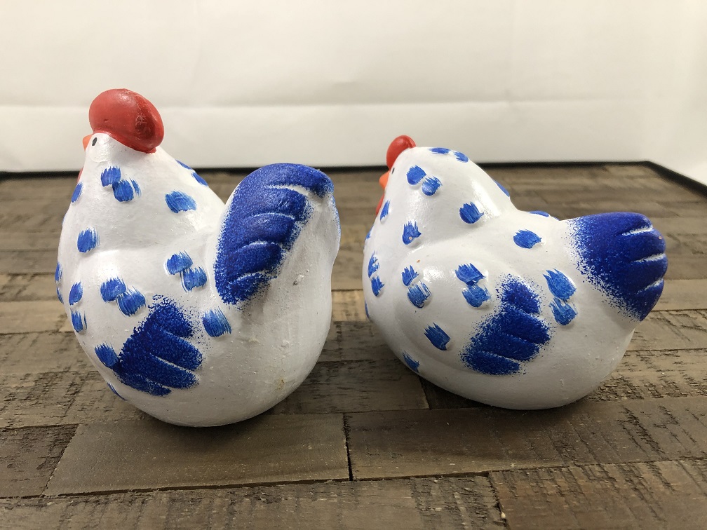 Prachtige handbeschilderde keramieke haan en kip