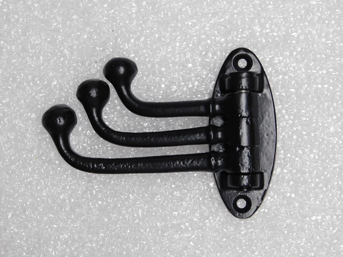 Drehbarer Kleiderhaken – 3 Haken – schwarzes Eisen