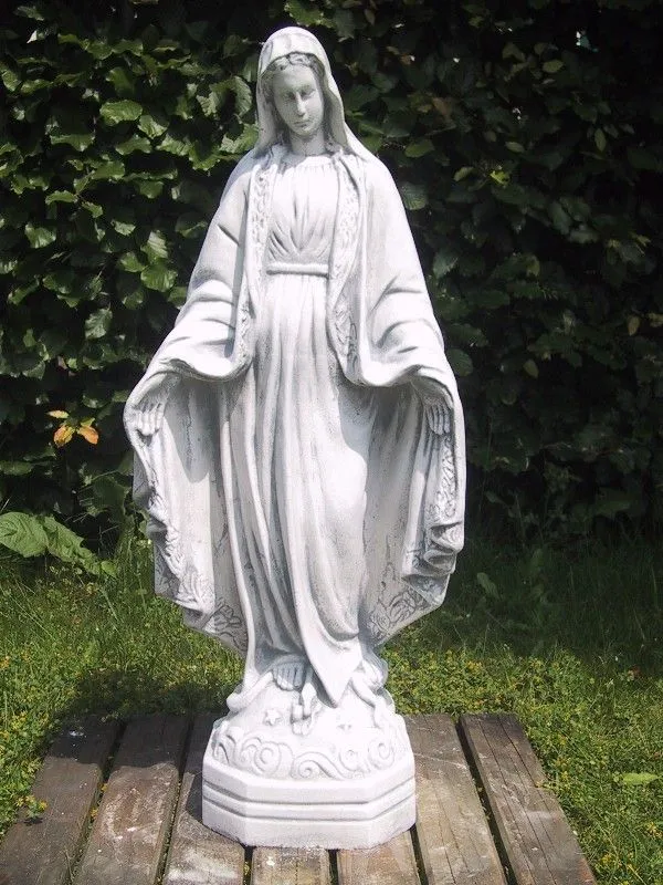 Maria - stenen beeld - 70 cm - klassiek wit - in detail