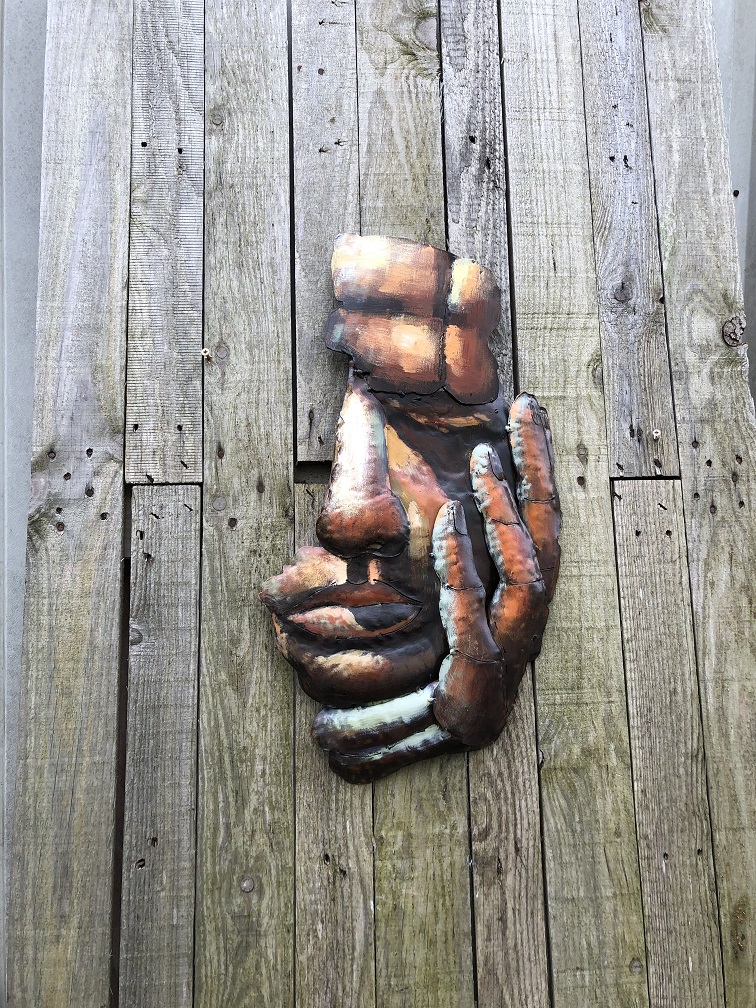 Eine schöne Wandverzierung aus Metall, 'Gesicht des Menschen', sehr dekorativ, super schönes Kunstwerk!